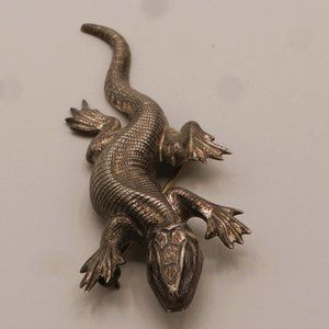 Vintage Life-Like Sterling Silver Lizard Salamander Textured Brooch By Beau